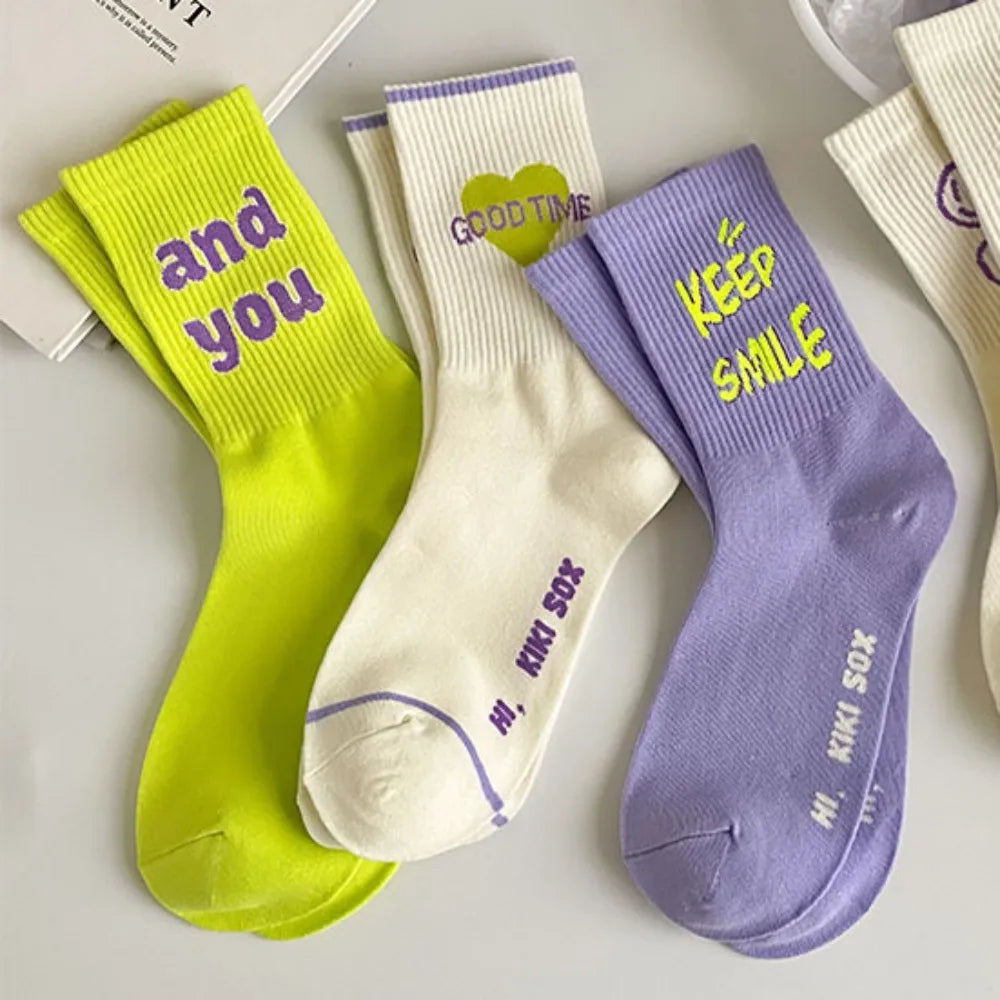 2/3/5 Pairs Women Socks Korean Style Color Letter Fashion Sports Socks Girls Breathable Middle Tube Casual Crew Socks Funny